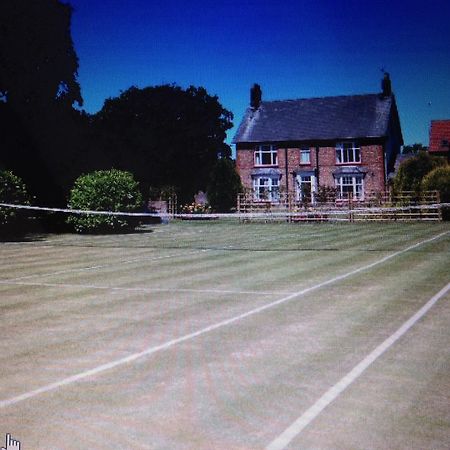 Bed and Breakfast The Beeches Wansford  Экстерьер фото