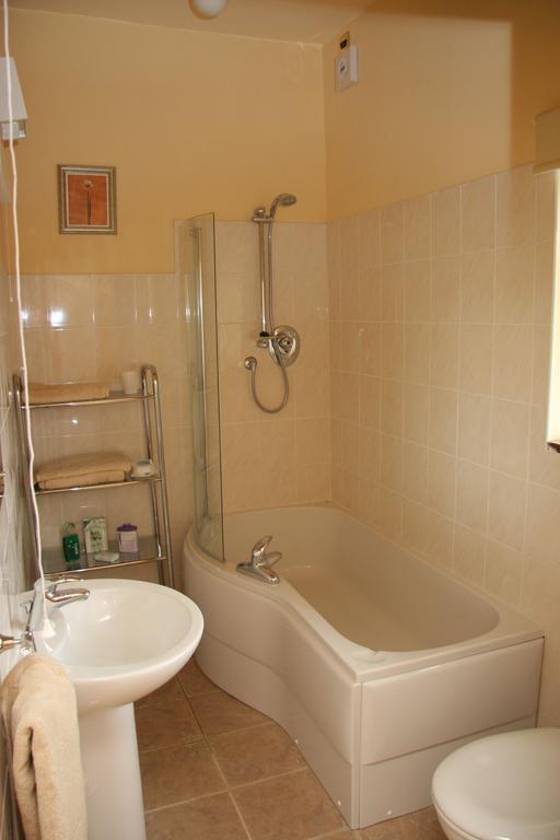 Bed and Breakfast The Beeches Wansford  Номер фото